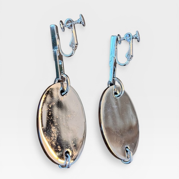 Dior Vintage Crystal J'Adore Oval Tag Drop Earrings with rhinestones - Picture 7 of 9